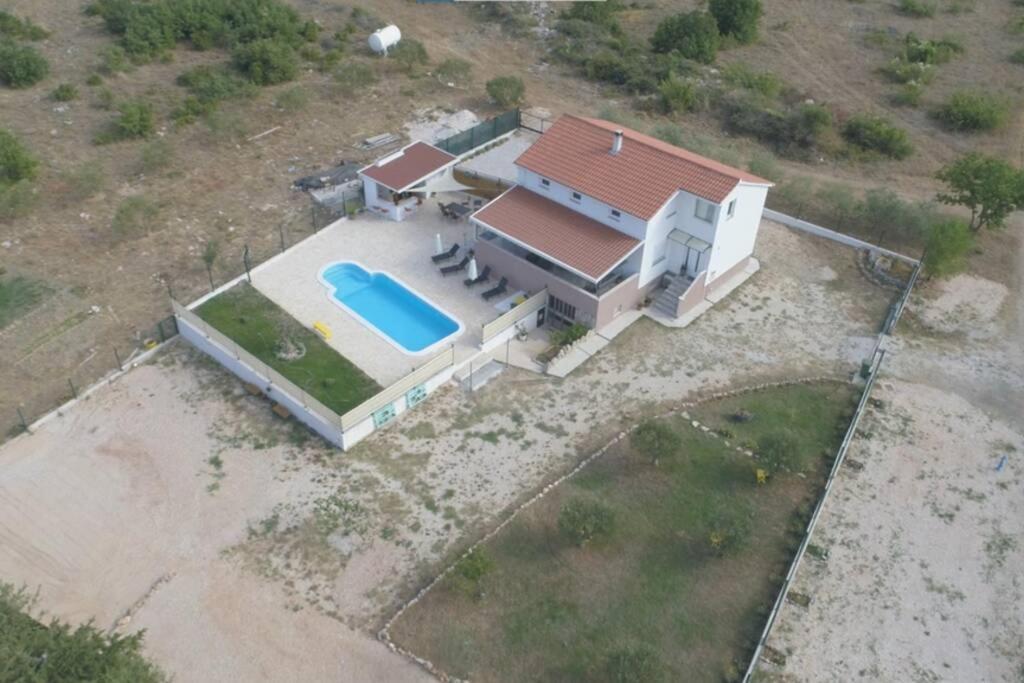 Kuca Za Odmor M&J Villa Benkovac Exterior photo