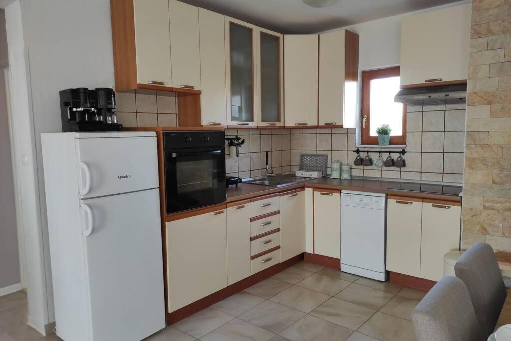 Kuca Za Odmor M&J Villa Benkovac Exterior photo