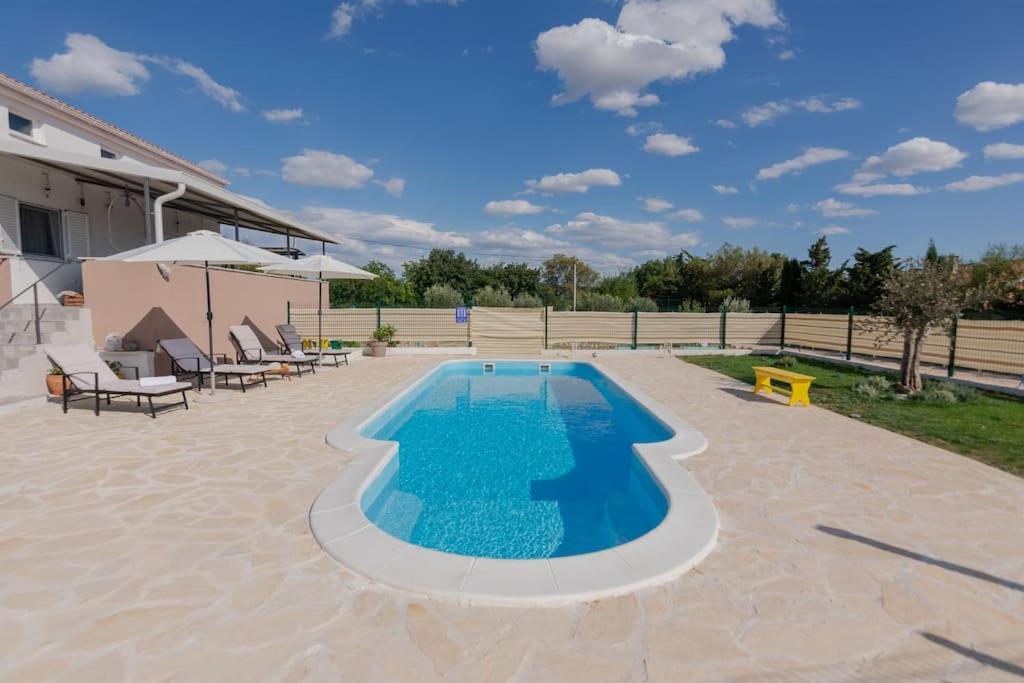 Kuca Za Odmor M&J Villa Benkovac Exterior photo