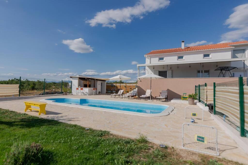 Kuca Za Odmor M&J Villa Benkovac Exterior photo